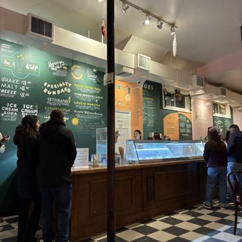 Creole Creamery - Inside! - Ice Cream & Frozen Yogurt Near Me - New Orleans, Louisiana Creole Creamery - Inside! - Ice Cream & Frozen Yogurt Near Me - New Orleans, Louisiana