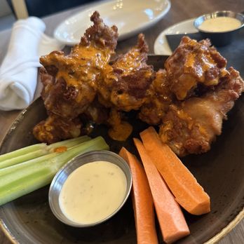 Eureka! - Wings - American Near Me - Fresno, California