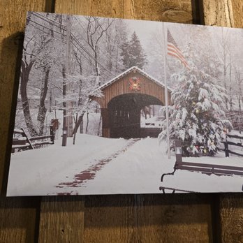 Covered Bridge Creamery - Coffee & Tea Near Me - Long Grove, Illinois