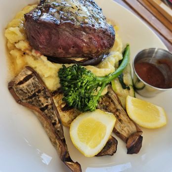 Boston House - Wagyu steak - Landmarks & Historical Buildings Near Me - Fort Pierce, Florida Boston House - Wagyu steak - Landmarks & Historical Buildings Near Me - Fort Pierce, Florida
