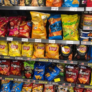 7-Eleven - a variety of chips on a supermarket shelf - Convenience Stores Near Me - Tampa, Florida 7-Eleven - a variety of chips on a supermarket shelf - Convenience Stores Near Me - Tampa, Florida