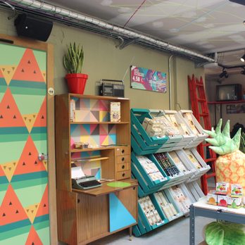 La Trocadero - Interior with goods for sale - Juice Bars & Smoothies Near Me - Barcelona, B La Trocadero - Interior with goods for sale - Juice Bars & Smoothies Near Me - Barcelona, B