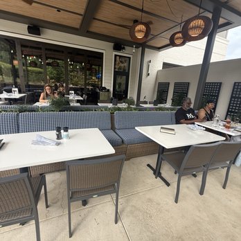 Burtons Grill & Bar - New American Near Me - Huntersville, North Carolina Burtons Grill & Bar - New American Near Me - Huntersville, North Carolina