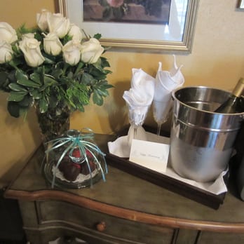 Granbury Gardens B&B - My husband surprised me with the romance package-- the chocolate covered strawberries were delicious! - Bed & Breakfast Near Me - Granbury, Texas Granbury Gardens B&B - My husband surprised me with the romance package-- the chocolate covered strawberries were delicious! - Bed & Breakfast Near Me - Granbury, Texas