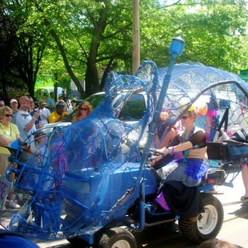 Inman Park - Float in the Inman Park parade - Parks Near Me - Atlanta, Georgia Inman Park - Float in the Inman Park parade - Parks Near Me - Atlanta, Georgia
