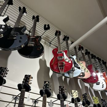 Chicago Music Exchange - Musical Instruments & Teachers Near Me - Chicago, Illinois Chicago Music Exchange - Musical Instruments & Teachers Near Me - Chicago, Illinois