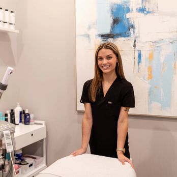Glo Medspa - Ellie - Medical Spas Near Me - Winterville, North Carolina Glo Medspa - Ellie - Medical Spas Near Me - Winterville, North Carolina
