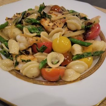 In the Kitchen with Chef Bob Waggoner - Cooking Classes Near Me - Charleston, South Carolina In the Kitchen with Chef Bob Waggoner - Cooking Classes Near Me - Charleston, South Carolina