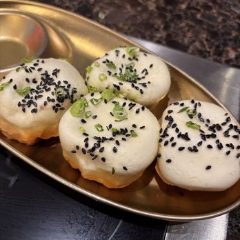Auntie Qiu Kitchen - Cold pan fried buns - Shanghainese Near Me - Arcadia, California