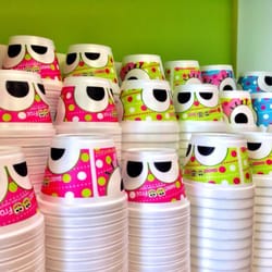 sweetFrog Premium Frozen Yogurt
