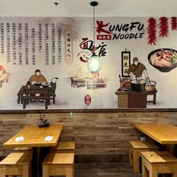 Kungfu Noodle - Inside