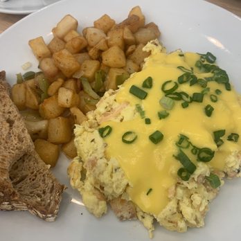 Eggsquisite Cafe - Midlothian - Breakfast & Brunch Near Me - Midlothian, Texas