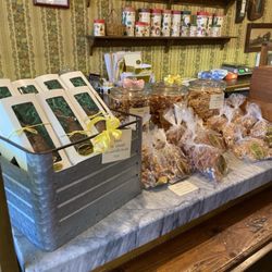 Nelson's Columbia Candy Kitchen