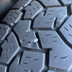 Les Schwab Tire Center - Nail in my tire
