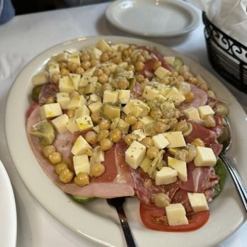 Il Fresco - Antipasto Misto Di Francesco - Italian Near Me - Orangeburg, New York Il Fresco - Antipasto Misto Di Francesco - Italian Near Me - Orangeburg, New York