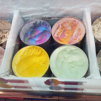 Baskin-Robbins - a variety of ice creams - Ice Cream & Frozen Yogurt Near Me - Plano, Texas