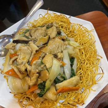 Four Seasons Chinese Restaurant - Hong kong style chow mein - Dim Sum Near Me - Clovis, California Four Seasons Chinese Restaurant - Hong kong style chow mein - Dim Sum Near Me - Clovis, California
