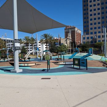 Lincoln Park - Playground - Parks Near Me - Long Beach, California Lincoln Park - Playground - Parks Near Me - Long Beach, California