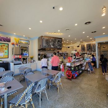 Little Provence Cafe - interior - Breakfast & Brunch Near Me - Arcadia, California