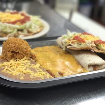 Chico's Restaurant - two plates of mexican food - Mexican Near Me - Wichita, Kansas Chico's Restaurant - two plates of mexican food - Mexican Near Me - Wichita, Kansas