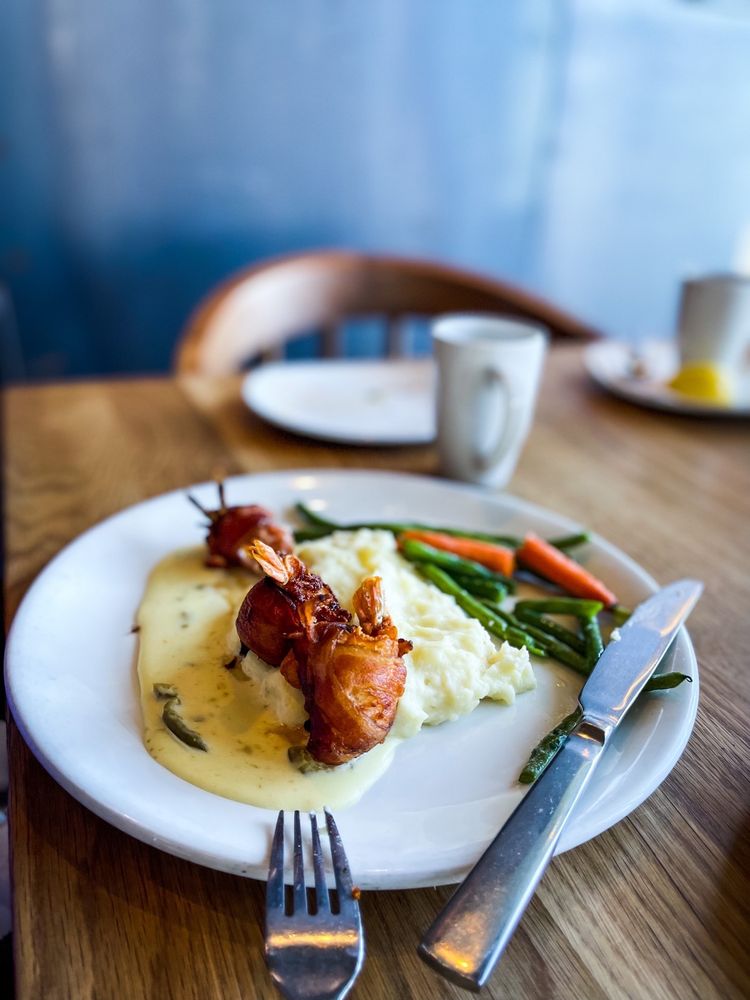 BRIGANTINE 705 Photos & 767 Reviews 2725 Shelter Island Dr, San