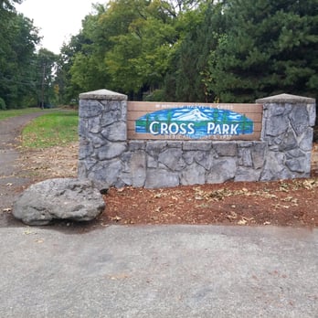 Cross Park - Parks Near Me - Gladstone, Oregon Cross Park - Parks Near Me - Gladstone, Oregon