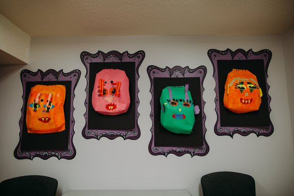 Hand in Hand by null