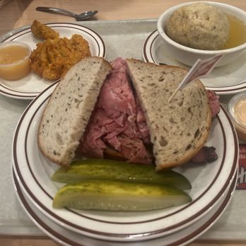 Manny's Cafeteria & Delicatessen - Pastrami/corn beef sandwich - Delis Near Me - Chicago, Illinois Manny's Cafeteria & Delicatessen - Pastrami/corn beef sandwich - Delis Near Me - Chicago, Illinois