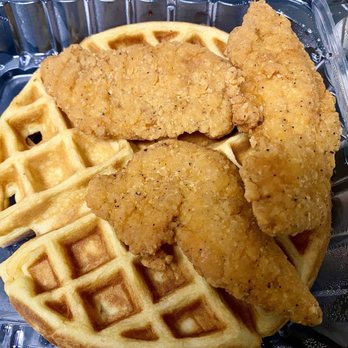 Breakfast Club - Chicken and waffles - Breakfast & Brunch Near Me - North Aurora, Illinois