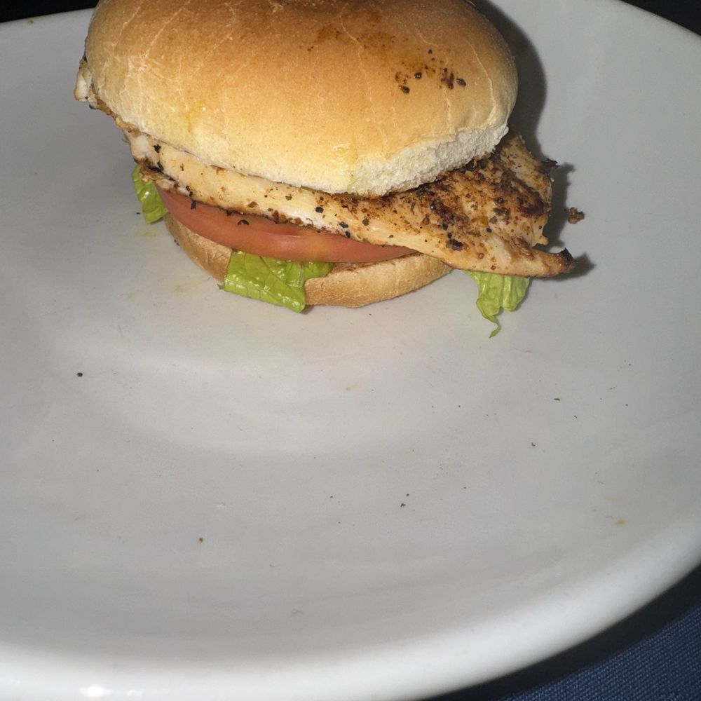 SavannahBlue - Grilled chicken sandwich - New American Near Me - Detroit, Michigan SavannahBlue - Grilled chicken sandwich - New American Near Me - Detroit, Michigan