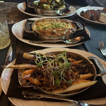 Hemingway - Side dishes - Steakhouses Near Me - Tulsa, Oklahoma Hemingway - Side dishes - Steakhouses Near Me - Tulsa, Oklahoma