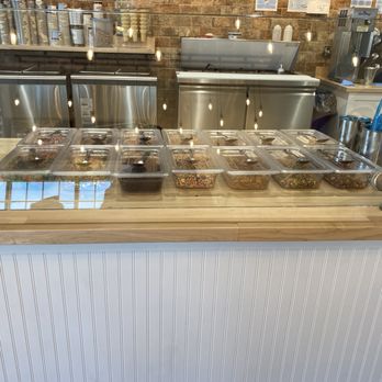 Abbott's Frozen Custard - Topping station - Ice Cream & Frozen Yogurt Near Me - Kyle, Texas Abbott's Frozen Custard - Topping station - Ice Cream & Frozen Yogurt Near Me - Kyle, Texas