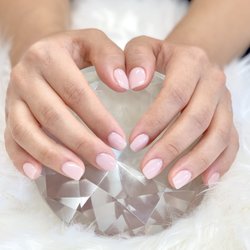 Lavish Nails Bridge City