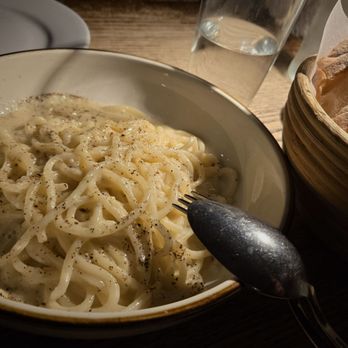 54 Mint Cucina Romana - Tonnarelli cacio e Pepe - Italian Near Me - San Francisco, California 54 Mint Cucina Romana - Tonnarelli cacio e Pepe - Italian Near Me - San Francisco, California