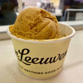 Van Leeuwen Ice Cream - Williamsburg - Thandai and Vegan Sweet Potato Marshmallow Pie - Ice Cream & Frozen Yogurt Near Me - Brooklyn, New York Van Leeuwen Ice Cream - Williamsburg - Thandai and Vegan Sweet Potato Marshmallow Pie - Ice Cream & Frozen Yogurt Near Me - Brooklyn, New York