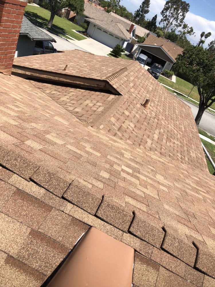 Slide of Frank Delgado Roofing