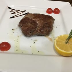Adria Rovijn - Sirloin Steak
