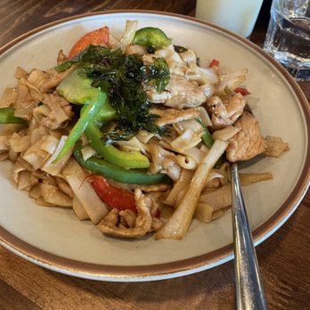 Khao Thai Restaurant - Thai Near Me - Saratoga, California