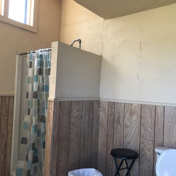Wild Bill's RV Park - Bathroom needed serious deep cleaning. - RV Parks Near Me - Boise City, Oklahoma Wild Bill's RV Park - Bathroom needed serious deep cleaning. - RV Parks Near Me - Boise City, Oklahoma