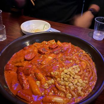 JJAN - Gastropubs Near Me - Los Angeles, California JJAN - Gastropubs Near Me - Los Angeles, California