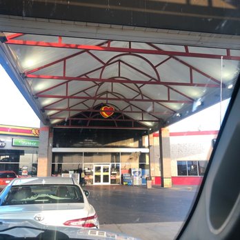 Love's Travel Stop - Gas Stations Near Me - Hinton, Oklahoma