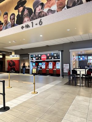 AMC DINE-IN Fashion District 8 by null