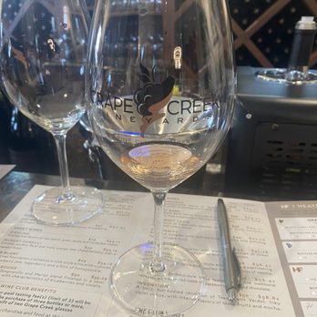 Grape Creek Vineyard - A tasting just enough to wet your lips - Wineries Near Me - Fredericksburg, Texas Grape Creek Vineyard - A tasting just enough to wet your lips - Wineries Near Me - Fredericksburg, Texas