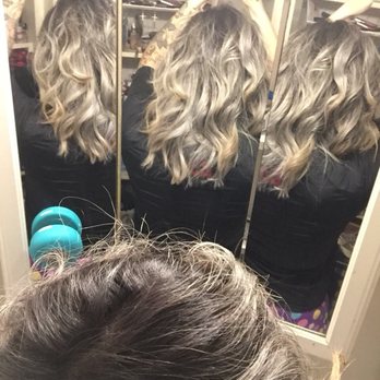 Vanidad Real Style  - Excellent job!! Wow! Thank you Yadira for your patience and for lightening my hair. - Hair Salons Near Me - San Leandro , California
