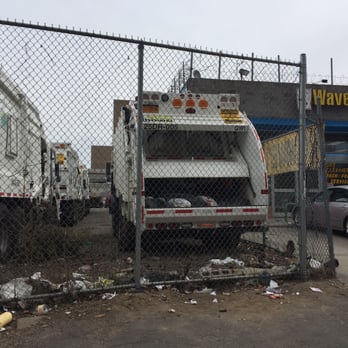 Wave Laundromat - Delightful location. Directly next to a fleet of garbage trucks. The street is littered with garbage and sewage. - Laundromat Near Me - Brooklyn , New York