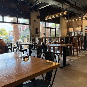 The Melt - Inside seating area - Sandwiches Near Me - Danville, California