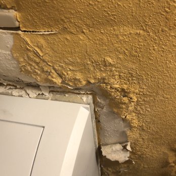 Candlewood Suites - Saint Charles - Peeling drywall in room. - Hotels Near Me - Saint Charles, Missouri Candlewood Suites - Saint Charles - Peeling drywall in room. - Hotels Near Me - Saint Charles, Missouri