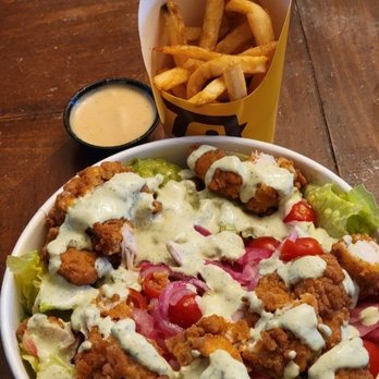 Starbird Chicken - Green Goddess Cobb, fries & star sauce - Chicken Shop Near Me - Campbell, California Starbird Chicken - Green Goddess Cobb, fries & star sauce - Chicken Shop Near Me - Campbell, California