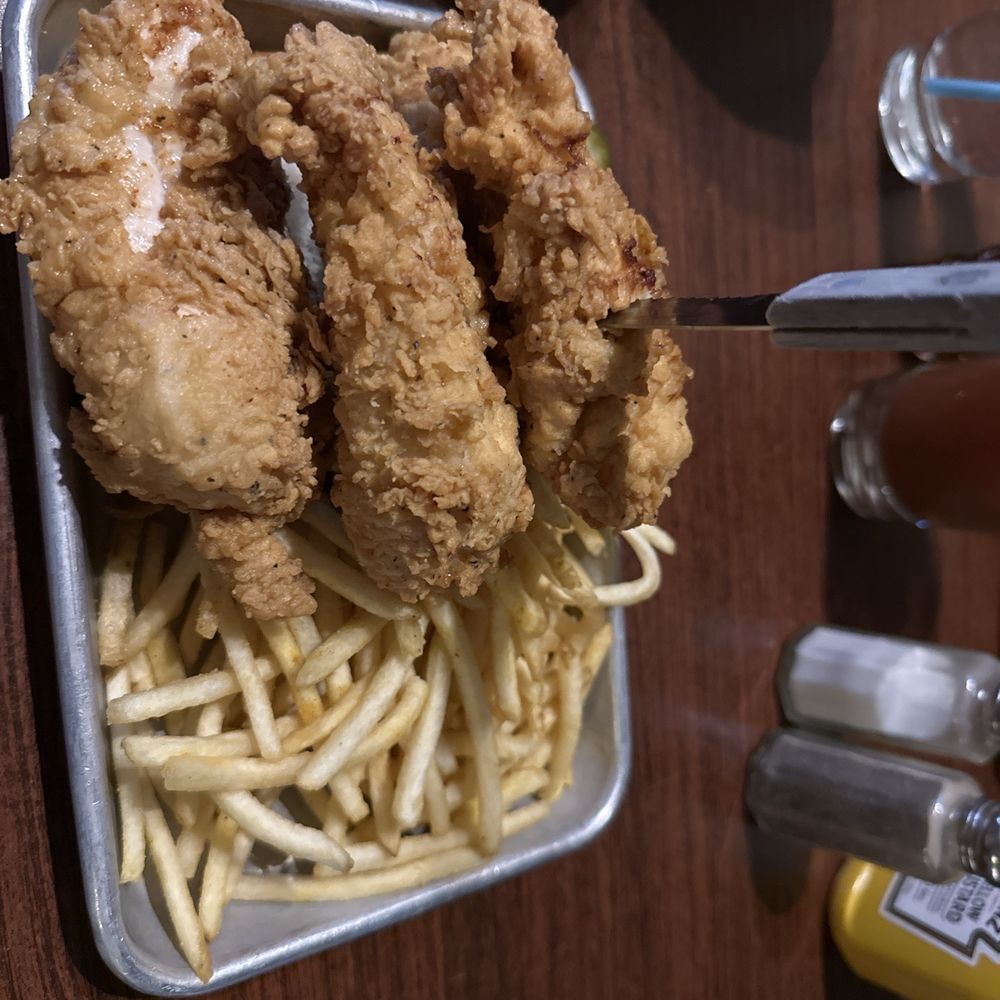 CRAFTY CHICKEN TENDERS CRAFTY CHICKEN TENDERS
