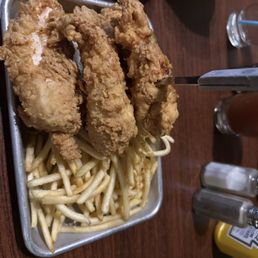 CRAFTY CHICKEN TENDERS